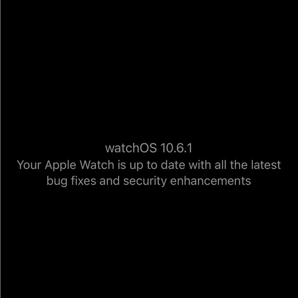 Series 5 Apple Watch - Rose Gold + 3 bands - Picture 12 of 13